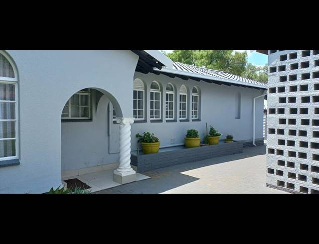 3 BEDROOM HOUSE FOR SALE IN VAALPARK